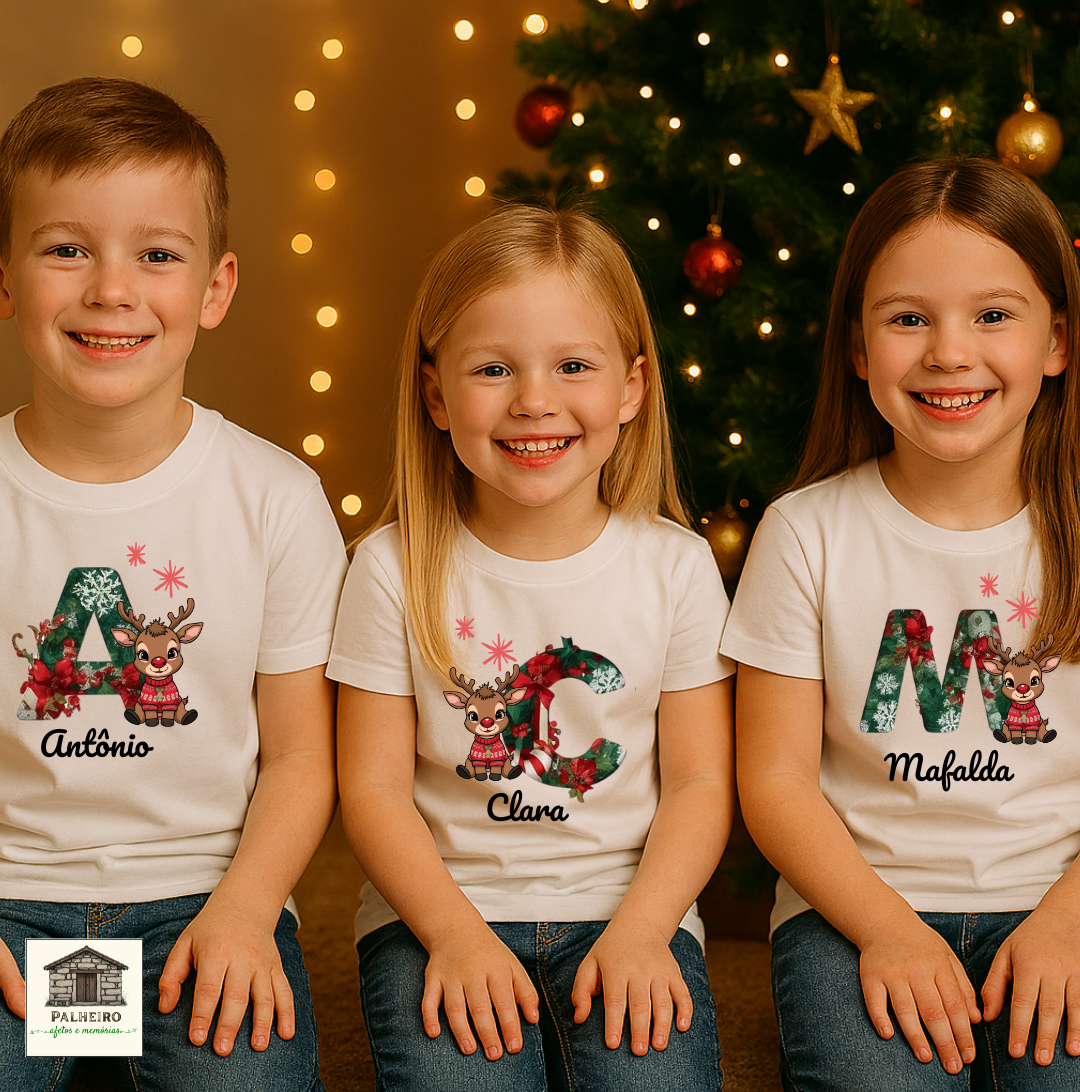 T-Shirt - Natal - Inicial com Reninha