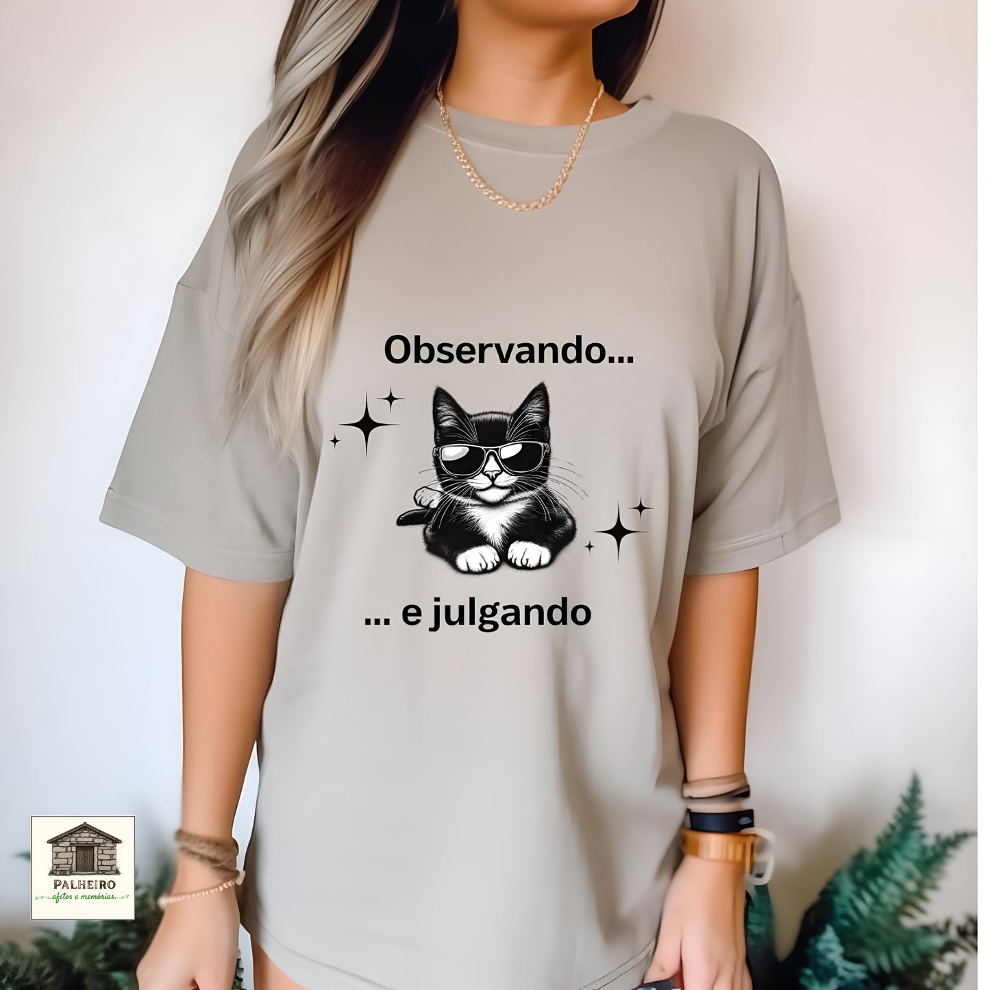T-shirt - Coleção Gatos - Observando