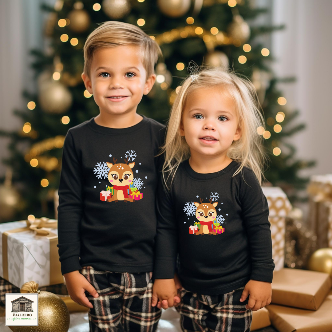 T-Shirt - Natal - Rena com presentes